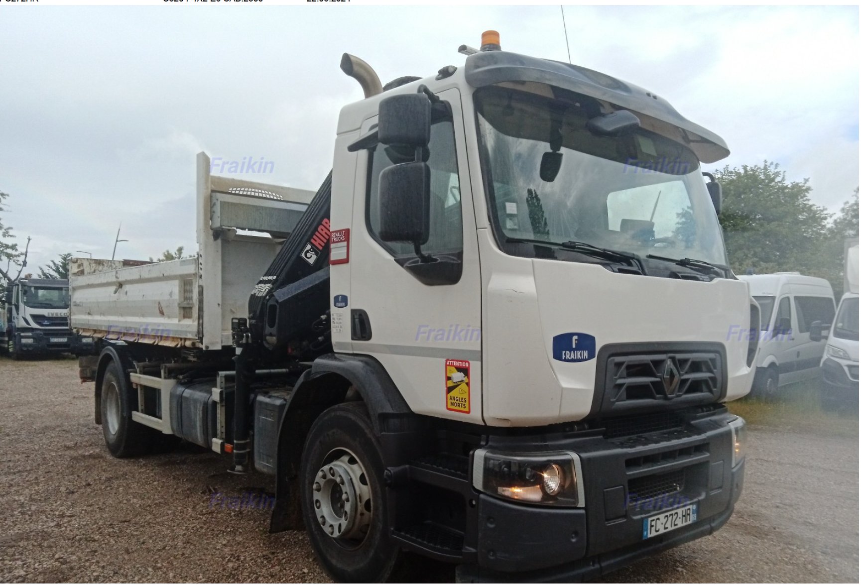 CAMION GRUE 26T